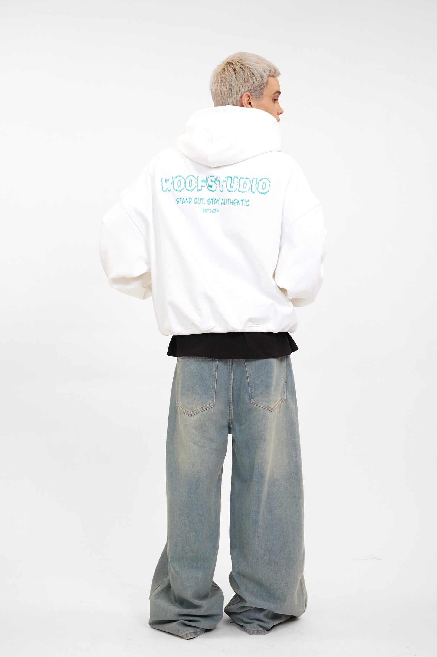 Áo hoodie logo Woofy